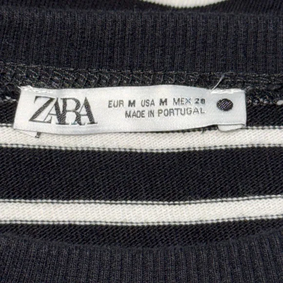 Zara NWOT Women’s Striped Long Sleeve Sweater in Black And White-Size Medium - Picture 7 of 9